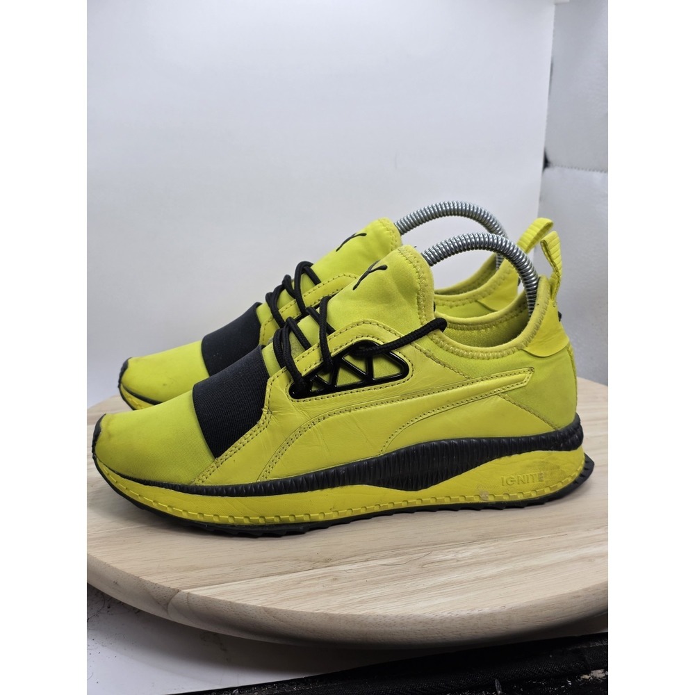 Womens Size 7 - PUMA Tsugi Apex Jewel, Fluorescent Yellow Sneaker‎